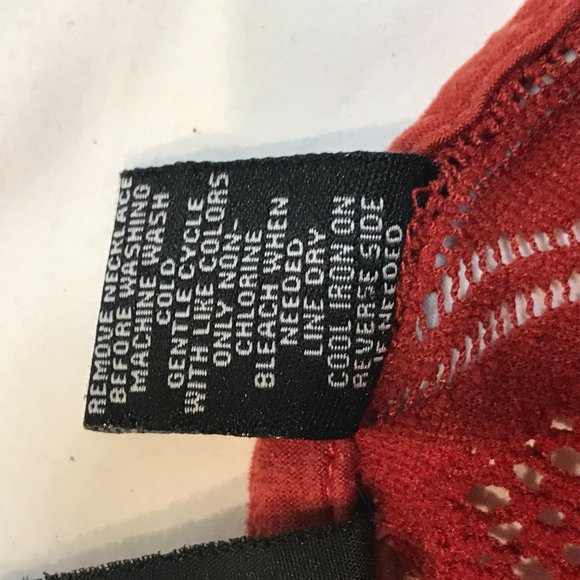 Kristin Nicole sz 3x floral knit top knotted  front soft stretchy with lace back - Picture 4 of 7